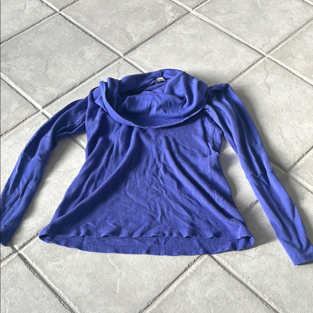 Stylish Blue Cowl Neck Top